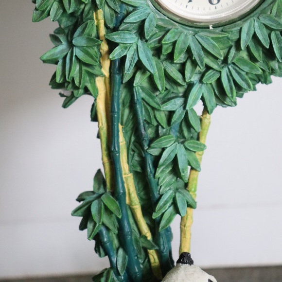 RARE Vintage CADONA giant panda bear Quartz clock - Picture 8 of 14